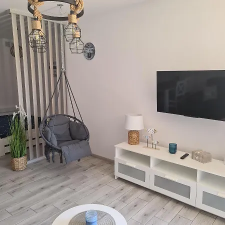 Lebskie Zacisze - Apartamenty Lebska Ostoja- Piaskowa Zarnowska Exterior foto